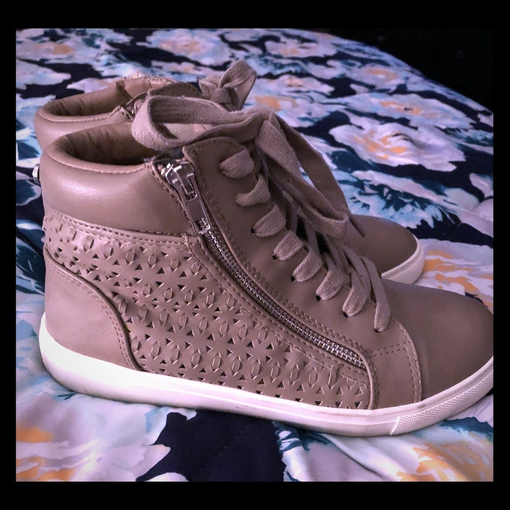 Steve Madden High top sneakers